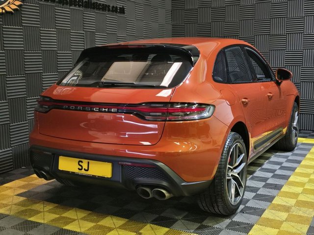 2023 PORSCHE MACAN - Photo 11