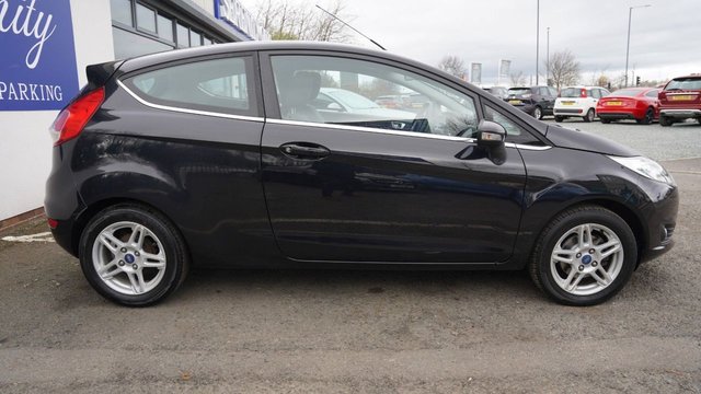 2013 FORD FIESTA 1.0 Zetec Hatchback 3dr Petrol Manual Euro 5 (s/s) (80 ps) - Photo 9