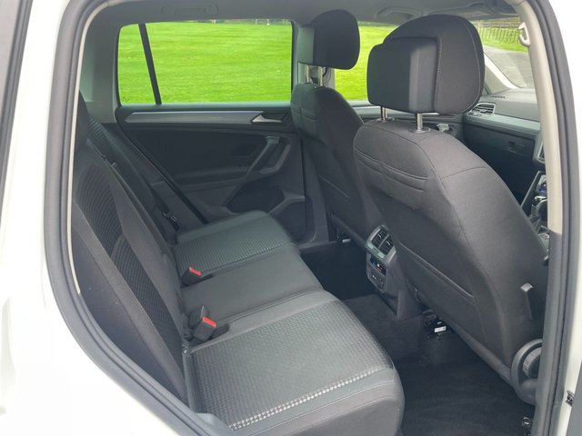 2022 VOLKSWAGEN TIGUAN - Photo 7