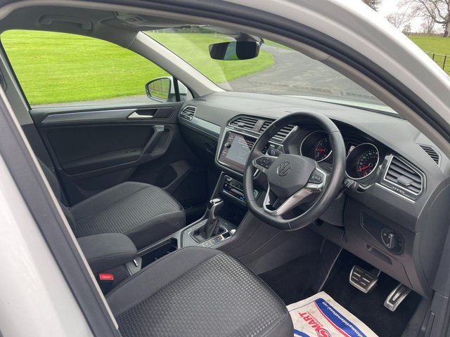 2022 VOLKSWAGEN TIGUAN - Photo 8