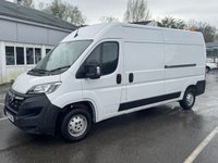 USED 2022 72 VAUXHALL MOVANO 2.2 CDTi 3500 BiTurbo Prime Panel Van 5dr Diesel Manual FWD L3 H2 Euro 6 (s/s) (140 ps) This 2022 Vauxhall Movano is presented with a clear vehicle history check, offering peace of mind for its next owner. This L3 H2 Prime derivative, featuring a 2.2 CDTi 3500 BiTurbo engine, is a Euro 6 compliant model, ensuring it meets current emissions standards. Its robust 2.2 litre diesel engine delivers a capable 138 bhp, making it well suited for a variety of tasks. With an impressive cargo volume of 13000 litres, this Vauxhall Movano provides ample space for your goods.