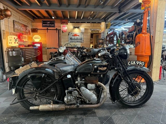 View our TRIUMPH MODEL 5/1