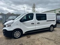 USED 2021 21 RENAULT TRAFIC CREW CAB KOMBI VAN 6 SEATER LWB 120bhp 6 SPEED EURO 6, 17,000 MILES 6 MNTH WARRANTY, FULL MOT, JUST SERVICED