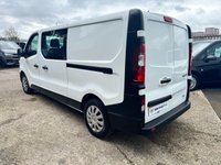 USED 2021 21 RENAULT TRAFIC CREW CAB KOMBI VAN 6 SEATER LWB 120bhp 6 SPEED EURO 6, 17,000 MILES 6 MNTH WARRANTY, FULL MOT, JUST SERVICED