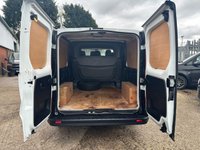 USED 2021 21 RENAULT TRAFIC CREW CAB KOMBI VAN 6 SEATER LWB 120bhp 6 SPEED EURO 6, 17,000 MILES 6 MNTH WARRANTY, FULL MOT, JUST SERVICED