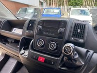 USED 2020 70 CITROEN RELAY 2.2 BLUEHDi 35 PLUS LUTON BOX VAN RARE 4 DOORS L3 EURO 6 BIGGER (165 BHP) WITH TAIL LIFT 6 MONTHS WARRANTY, FULL MOT, JUST SERVICED