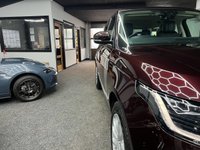 USED 2018 68 LAND ROVER RANGE ROVER 2.0 P400e 12.4kWh Vogue SUV 5dr Petrol Plug-in Hybrid Auto 4WD Euro 6 (s/s) (404 ps) HEATED STEERING WHEEL + TOWBAR