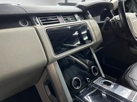 USED 2018 68 LAND ROVER RANGE ROVER 2.0 P400e 12.4kWh Vogue SUV 5dr Petrol Plug-in Hybrid Auto 4WD Euro 6 (s/s) (404 ps) HEATED STEERING WHEEL + TOWBAR