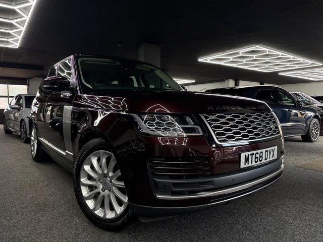 View our Land Rover Range Rover 2.0 P400e 12.4kWh Vogue SUV 5dr Petrol Plug-in Hybrid Auto 4WD Euro 6 (s/s) (404 ps)