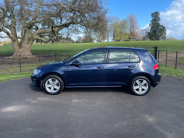 2016 VOLKSWAGEN GOLF - Photo 2