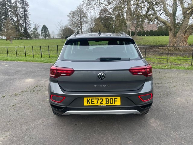 2023 VOLKSWAGEN T-ROC - Photo 4