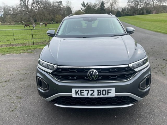 2023 VOLKSWAGEN T-ROC - Photo 8