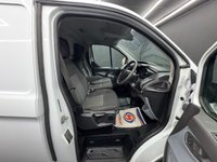 USED 2013 63 FORD TRANSIT CUSTOM 2.2 TDCi 290 Panel Van 5dr Diesel Manual L2 H1 (186 g/km, 98 bhp) 1 OWNER FULL SERVICE HISTORY