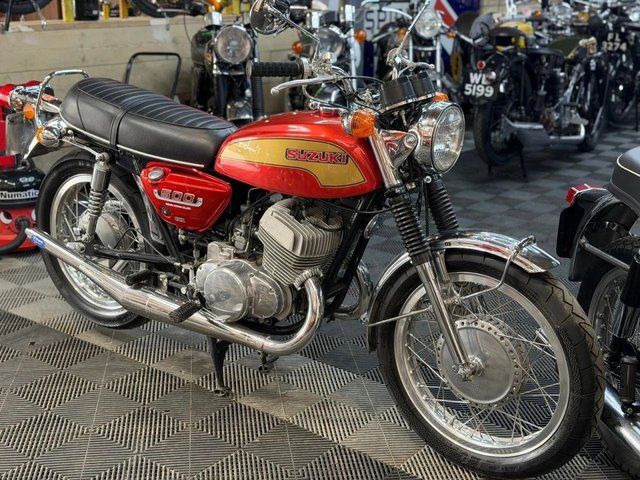 View our SUZUKI T500