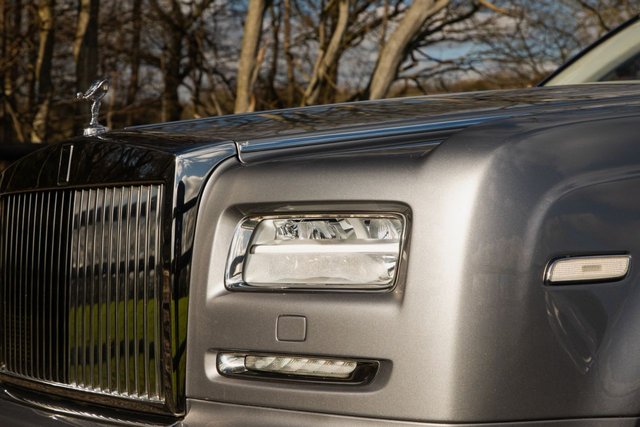 View our ROLLS-ROYCE PHANTOM