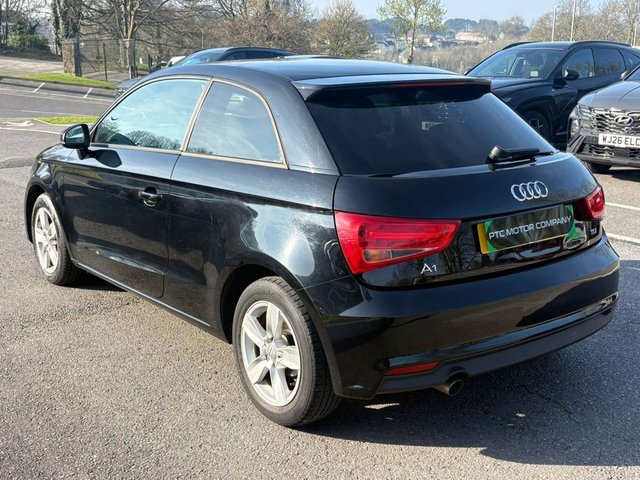 2016 AUDI A1 - Photo 5