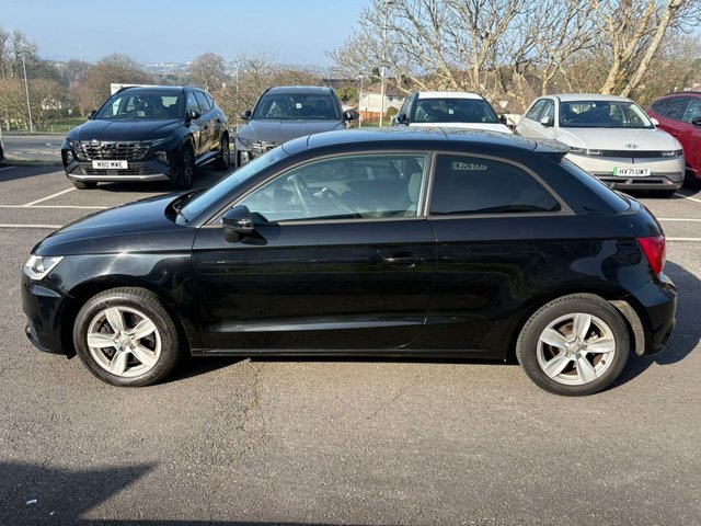 2016 AUDI A1 - Photo 6