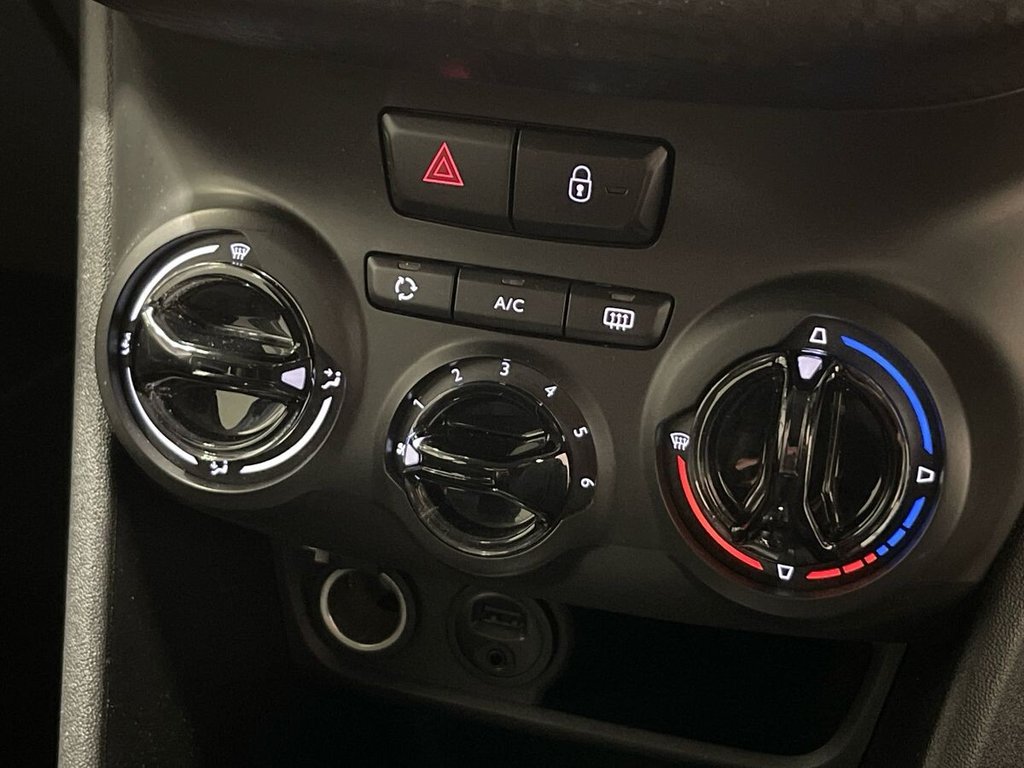 USED 2017 67 PEUGEOT 208 1.2 PureTech Allure Hatchback 5dr Petrol EAT Euro 6 (s/s) (110 ps) GREAT SERVICE HISTORY BUY CONFIDENT