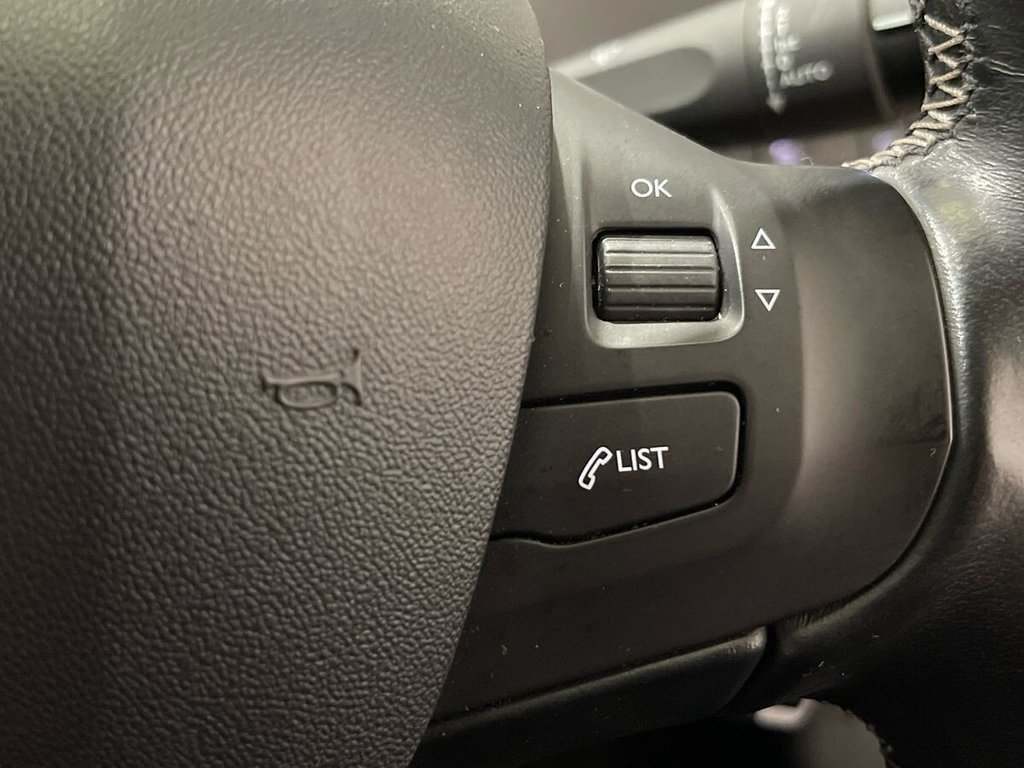 USED 2017 67 PEUGEOT 208 1.2 PureTech Allure Hatchback 5dr Petrol EAT Euro 6 (s/s) (110 ps) GREAT SERVICE HISTORY BUY CONFIDENT