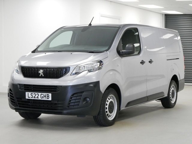 View our Peugeot Expert 1.5 BLUEHDI 100 BHP LONG PROFESSIONAL PREMIUM 6 DR
