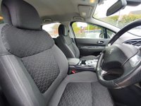 USED 2015 15 PEUGEOT 3008 1.6 e-HDi Active SUV 5dr Diesel EGC Euro 5 (s/s) (115 ps) Auto_&pound;20Tax_Low Milage_Diesel