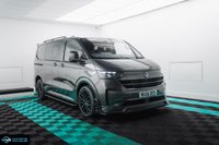 USED 2026 VOLKSWAGEN TRANSPORTER 2.0 T32 SWB HALO X 4MOTION FACTORY KOMBI AUTO - GRAPHITE DUST 1 + 1 CAPTAINS SEATS - TAILGATE - HIGHEST SPEC TRANSPORTERS