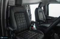 USED 2026 VOLKSWAGEN TRANSPORTER 2.0 T32 SWB HALO X 4MOTION FACTORY KOMBI AUTO - GRAPHITE DUST 1 + 1 CAPTAINS SEATS - TAILGATE - HIGHEST SPEC TRANSPORTERS