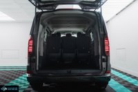 USED 2026 VOLKSWAGEN TRANSPORTER 2.0 T32 SWB HALO X 4MOTION FACTORY KOMBI AUTO - GRAPHITE DUST 1 + 1 CAPTAINS SEATS - TAILGATE - HIGHEST SPEC TRANSPORTERS