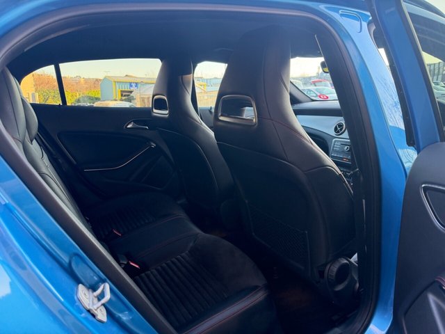 2015 Mercedes-Benz GLA - Photo 4