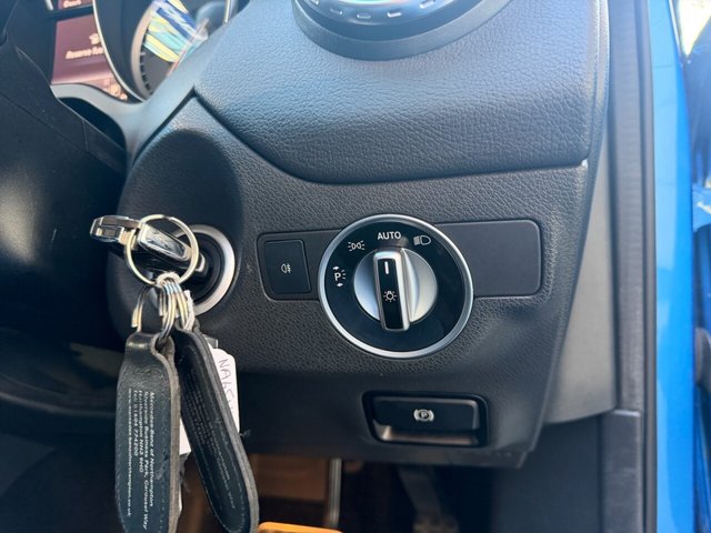 2015 Mercedes-Benz GLA - Photo 6