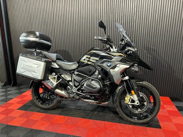 View our BMW R 1250 GS