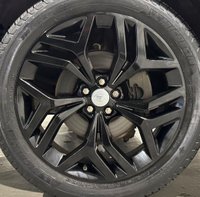 USED 2019 69 LAND ROVER RANGE ROVER VELAR 2.0 D180 R-Dynamic HSE SUV 5dr Diesel Auto 4WD Euro 6 (s/s) (180 ps) 