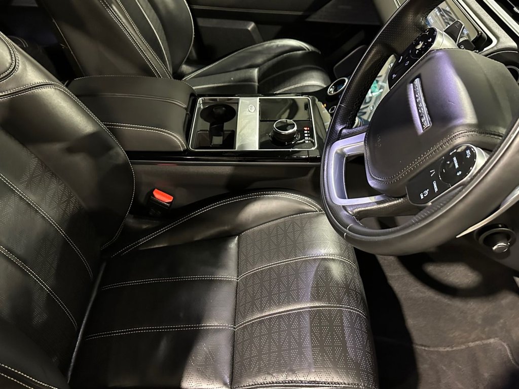 USED 2019 69 LAND ROVER RANGE ROVER VELAR 2.0 D180 R-Dynamic HSE SUV 5dr Diesel Auto 4WD Euro 6 (s/s) (180 ps) 