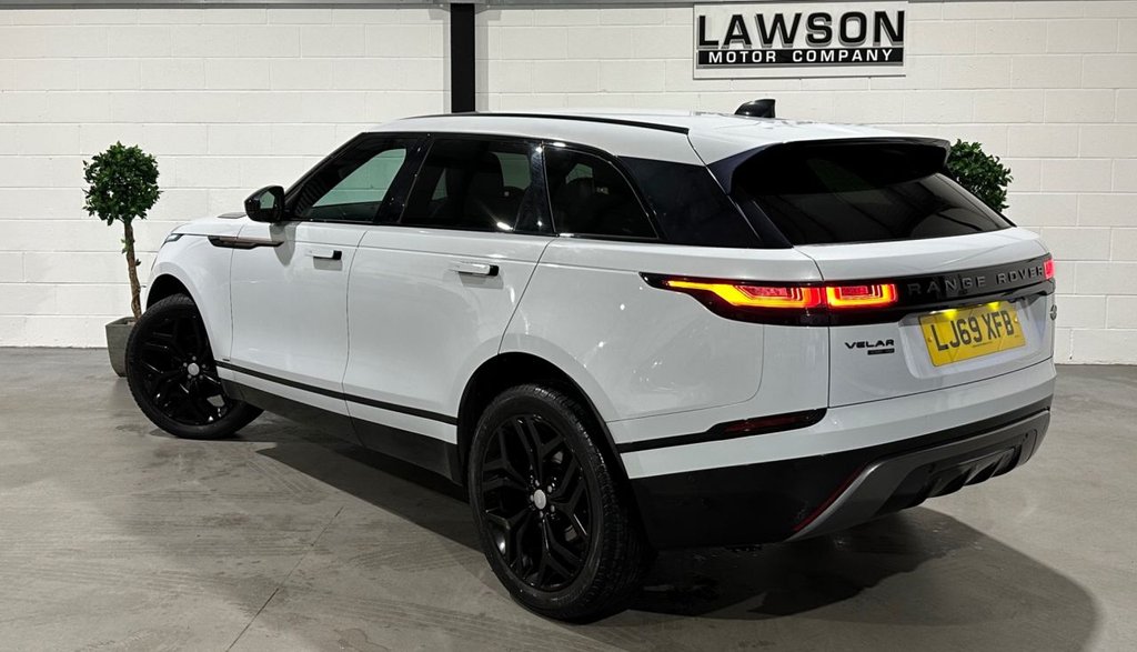 USED 2019 69 LAND ROVER RANGE ROVER VELAR 2.0 D180 R-Dynamic HSE SUV 5dr Diesel Auto 4WD Euro 6 (s/s) (180 ps) 