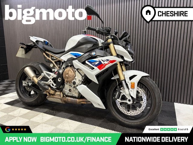View our BMW S 1000 R