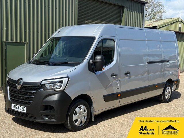 View our RENAULT MASTER
