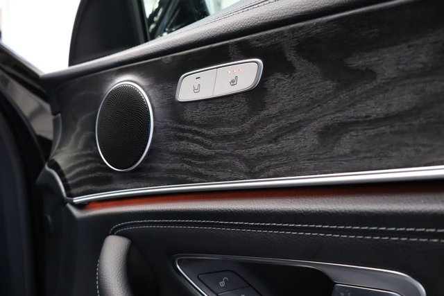 2017 Mercedes-Benz E-CLASS - Photo 12