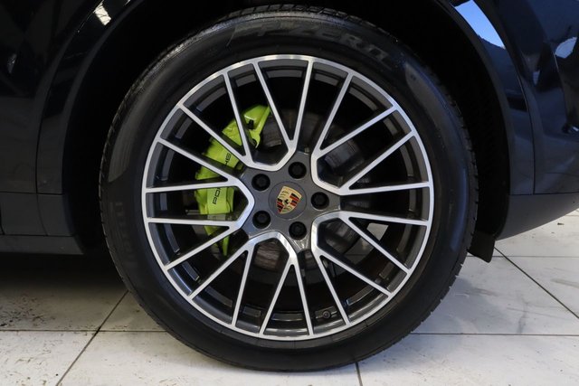 2020 PORSCHE CAYENNE - Photo 9