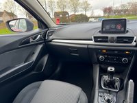 USED 2015 15 MAZDA MAZDA3 2.0 SKYACTIV-G Sport Nav Hatchback 5dr Petrol Manual Euro 6 (s/s) (121 ps) F/S/H - 2 Keys - LEZ - BTooth
