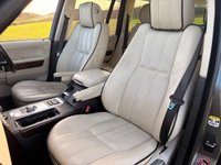 USED 2011 60 LAND ROVER RANGE ROVER DIESEL ESTATE 4.4 TD V8 Vogue SUV 5dr Diesel Auto 4WD Euro 5 (313 bhp) FANTASTIC CONDITION ONLY 2 OWNERS ,WITH DOCUMENTED HISTORY, WITH A LARGE BOX FILE OF PAPERWORK