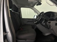 USED 2021 21 VOLKSWAGEN TRANSPORTER SHUTTLE 2.0 TDI SE Minibus Double Cab 5dr Diesel DSG LWB Euro 6 (s/s) (150 ps) **9 SEATER DIESEL AUTOMATIC**LWB