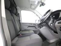 USED 2022 72 VOLKSWAGEN TRANSPORTER 2.0 TDI T28 Highline Panel Van 5dr Diesel Manual FWD SWB Euro 6 (s/s) (110 ps) EURO 6 ULEZ COMPLIANT*SWB