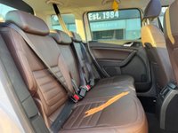 USED 2015 65 SKODA YETI 2.0 TDI Laurin & Klement Outdoor 5dr Diesel DSG 4WD Euro 6 (s/s) (150 ps) PANO ROOF | SATNAV | LEATHER