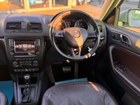 USED 2015 65 SKODA YETI 2.0 TDI Laurin & Klement Outdoor 5dr Diesel DSG 4WD Euro 6 (s/s) (150 ps) PANO ROOF | SATNAV | LEATHER