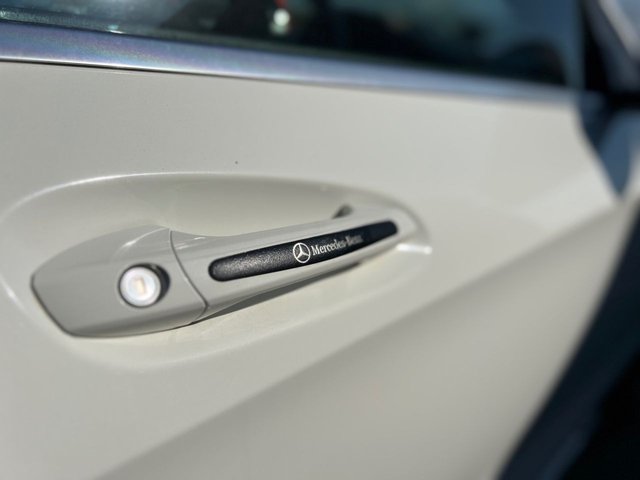 2017 Mercedes-Benz A-CLASS - Photo 4