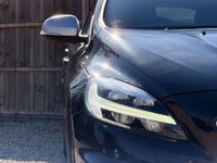 USED 2017 66 VOLVO V40 1.5 V40 R-Design T3 Auto 5dr Full Service Long MOT