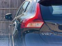 USED 2017 66 VOLVO V40 1.5 V40 R-Design T3 Auto 5dr Full Service Long MOT