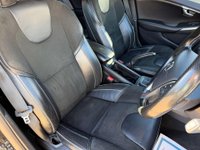 USED 2017 66 VOLVO V40 1.5 V40 R-Design T3 Auto 5dr Full Service Long MOT