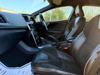 USED 2017 66 VOLVO V40 1.5 V40 R-Design T3 Auto 5dr Full Service Long MOT