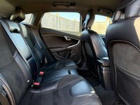 USED 2017 66 VOLVO V40 1.5 V40 R-Design T3 Auto 5dr Full Service Long MOT